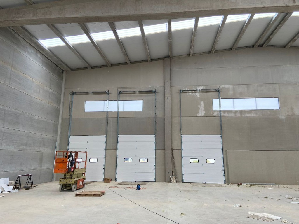 Instalación puertas seccionales Valencia